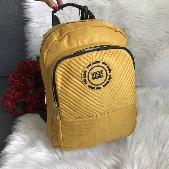 NWT STEVE MADDEN TWO-POCKET BACKPACK SHOULDER BAG - Picture 4 of 6